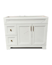 PEARL 42" Bathroom Vanity with Drawers