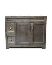 SAPPHIRE 42" Solid Wood Bathroom Vanity with Drawers